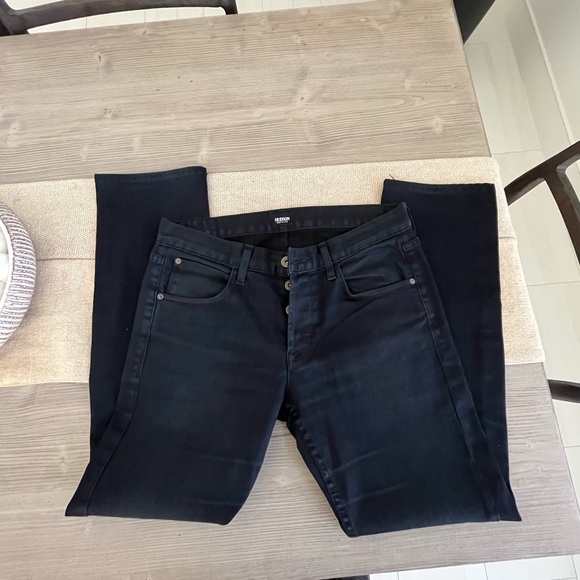 🔥 HOST PICK🔥HUDSON JEANS- Blake Slim Straight Jeans in size 32/30 - Picture 2 of 6